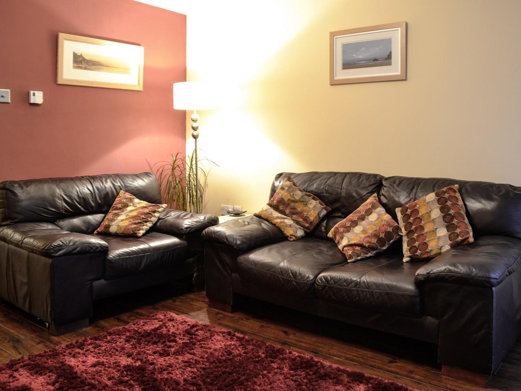 Three Rivers Cottage Pontneddfechan 외부 사진